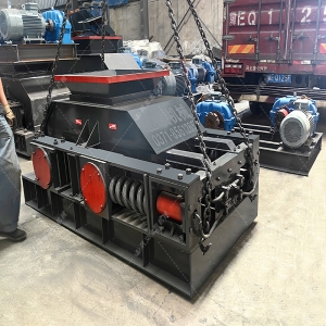 2PG86對輥破碎機發(fā)貨 中型破碎機設(shè)備發(fā)往浙江