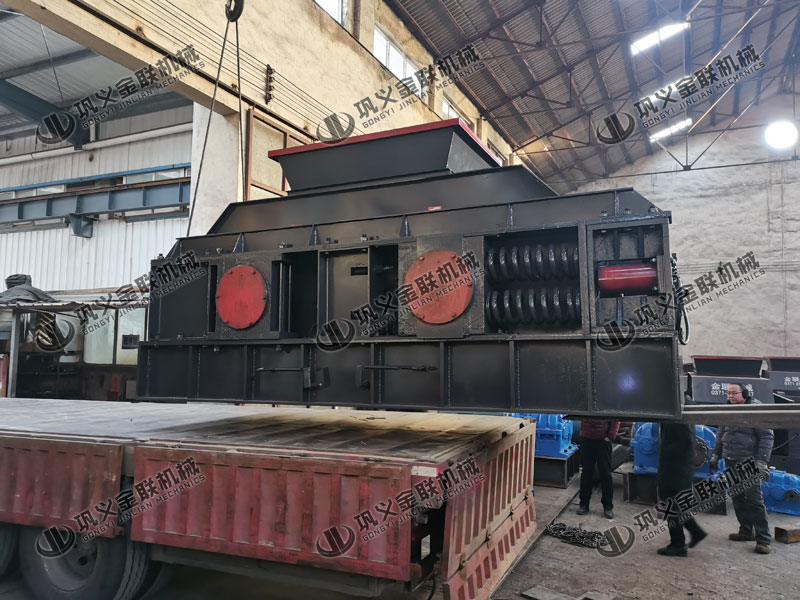 對(duì)輥破碎機(jī)適用物料有哪些，能破碎的物料硬度是多少？