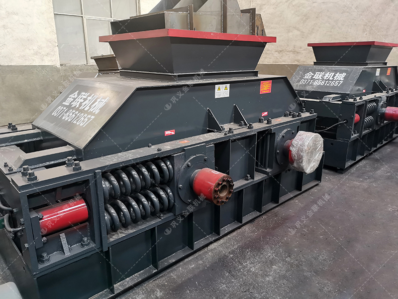 2PG1200x800直連式液壓對(duì)輥破碎制砂機(jī)發(fā)貨 發(fā)往河南鄭州 2PG1200x800直連式液壓對(duì)輥破碎制砂機(jī)發(fā)貨 發(fā)往河南鄭州