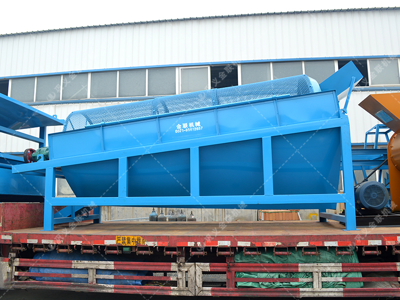 SCF88雙級(jí)破碎機(jī),篩分機(jī)生產(chǎn)線發(fā)貨圖片_發(fā)往甘肅武威_破碎紅土