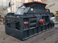 大型對輥式破碎機的報價是多少，多用于破碎哪些物料？