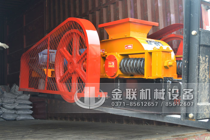 對(duì)輥機(jī)價(jià)格_小型對(duì)輥機(jī)多少錢(qián)一臺(tái)