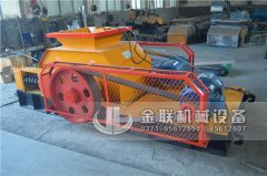 【雙齒輥破碎機(jī)】如何解決雙齒輥破碎機(jī)粘土物料問題